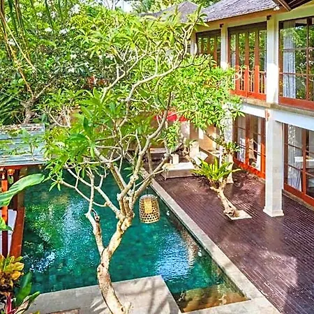 Shady Greenish 3 Bedroom Private Pool Villa Zn47